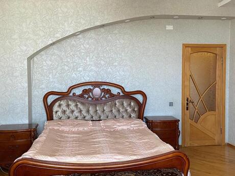 Kirayə 4 otaqlı mənzil, 221 m², Elmlər Akademiyası: 1 300 ₼/ay 5
