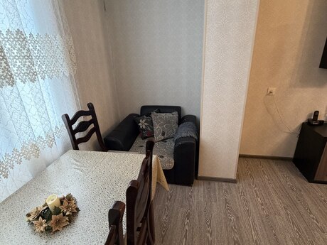3 otaq · 53 m² · 1/5 mərtəbə, Xalqlar Dostluğu