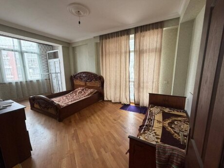 Объявление №6416813 - Баку, м. Нариман Нариманов, 3-комн., 130 м², 13/21 этаж