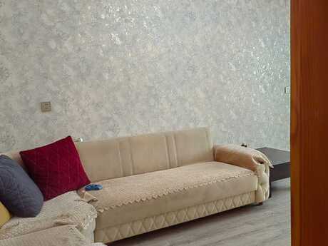 Объявление №6416817 - Баку, Хатаинский р., 3-комн., 80 м², 5/9 этаж