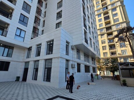 2 otaqlı mənzil, 108 m², Gənclik: 432 000 ₼ 3
