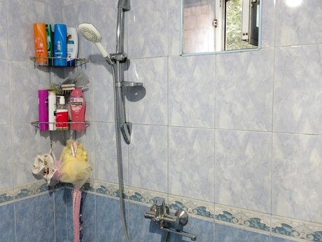 Kirayə 2 otaqlı mənzil, 100 m², İnşaatçılar: 130 ₼/ay 3