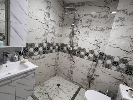 Yeni Günəşlidə 2 otaqlı yeni tikili mənzil kirayə verilir, 52 m², 700 AZN/ay, şəkil 4 / 9