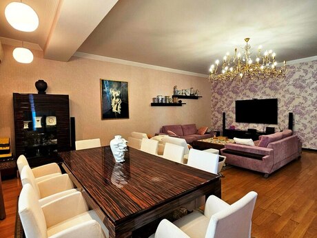 4 otaqlı mənzil, 196 m², 28 May: 530 000 ₼ 5