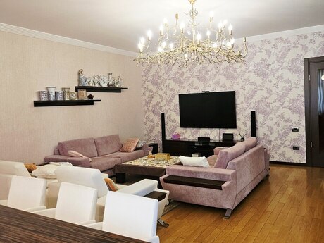 4 otaqlı mənzil, 196 m², 28 May: 530 000 ₼ 4