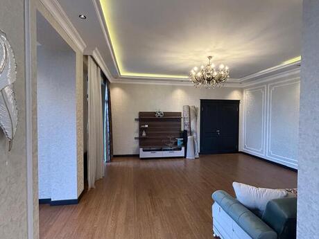 2-room apartment, 105 m², 28 May: 375 000 ₼ 3