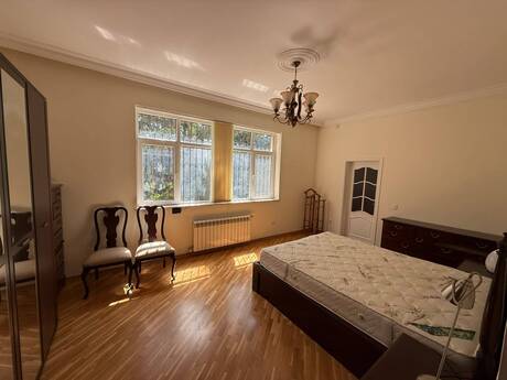 Elan №6416890 - Bakı, Səbail r., 9 otaqlı, 500 m²
