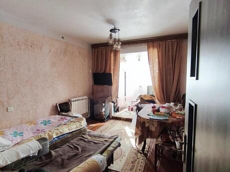 5 otaqlı mənzil, 110 m², Bakıxanov: 215 000 ₼ 2