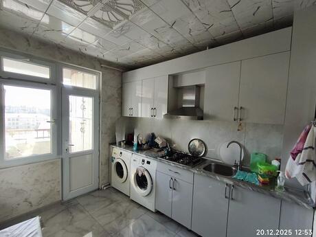 5 otaqlı mənzil, 110 m², Bakıxanov: 215 000 ₼ 5