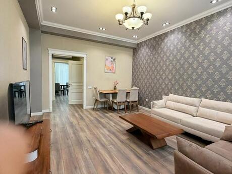 Kirayə 2 otaqlı mənzil, 95 m², Ağ şəhər: 1 850 ₼/ay 2