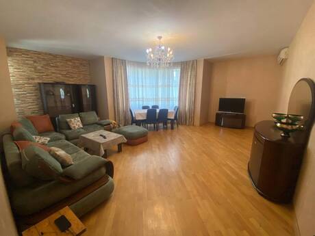 Elan №6417085 - Bakı, 28 May m., 3 otaqlı, 150 m², 17/20 mərtəbə