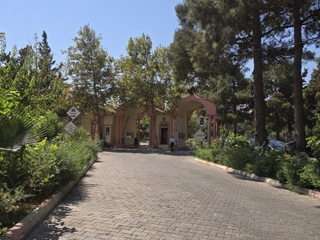 4 otaqlı mənzil, 150 m², 8-ci mikrorayon: 585 000 ₼ 4