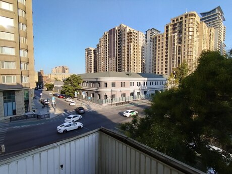 Kirayə 2 otaqlı mənzil, 70 m², 28 May: 850 ₼/ay 2