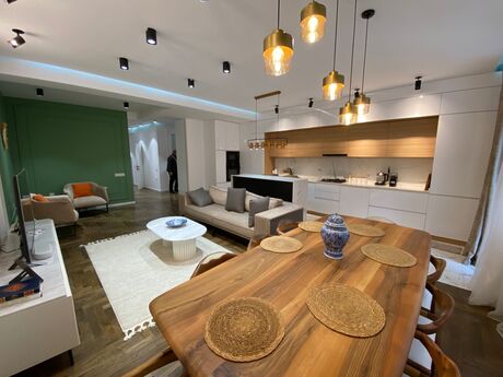 3 otaqlı mənzil, 120 m², 28 May: 420 000 ₼ 2