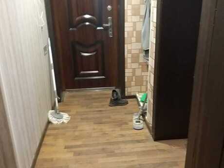 3 otaqlı mənzil, 73 m², 8-ci mikrorayon: 180 000 ₼ 2
