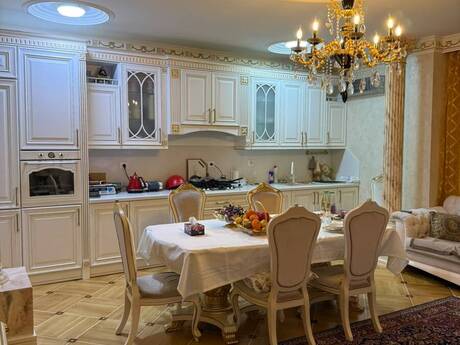 3 otaqlı mənzil, 95 m², İnşaatçılar: 365 000 ₼ 2