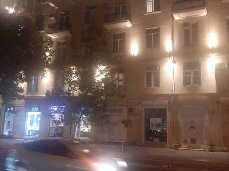 Объявление №5903240 - Баку, м. 28 мая, 3-комн., 90 м², 2/5 этаж