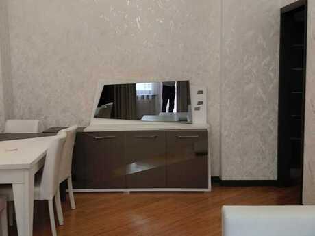 Kirayə 2 otaqlı mənzil, 82 m², 8 Noyabr: 1 000 ₼/ay 2