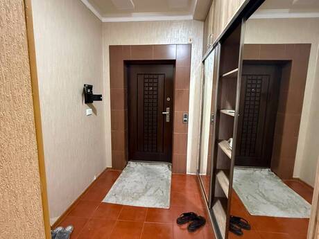 Kirayə 3 otaqlı mənzil, 135 m², Nizami: 1 100 ₼/ay 5