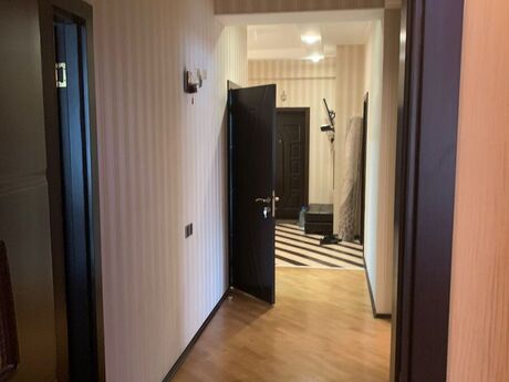 3-room apartment for rent, 150 m², Elmlər Akademiyası: 1 200 ₼/mo 3