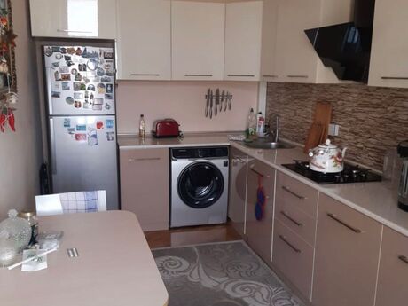 3-room apartment for rent, 100 m², Sahil: 995 ₼/mo 5