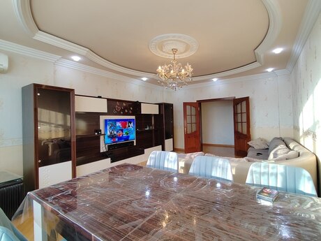 Elan №6417332 - Bakı, Xalqlar Dostluğu m., 3 otaqlı, 133 m², 3/17 mərtəbə