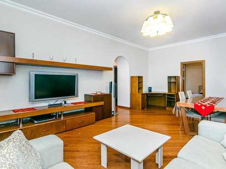 2 otaq · 80 m² · 4/18 mərtəbə, Sahil
