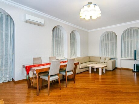 Kirayə 2 otaqlı mənzil, 80 m², Sahil: 60 ₼/ay 2