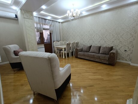 Kirayə 2 otaqlı mənzil, 85 m², Şah İsmayıl Xətai: 1 000 ₼/ay 2