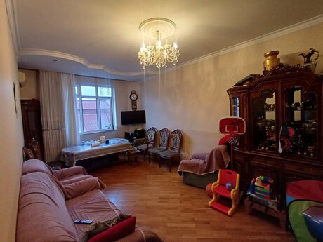 Объявление №6417415 - Баку, м. Нариман Нариманов, 2-комн., 75 м², 4/7 этаж