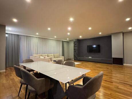 Kirayə 4 otaqlı mənzil, 250 m², Port Baku Residence: 6 500 ₼/ay 4
