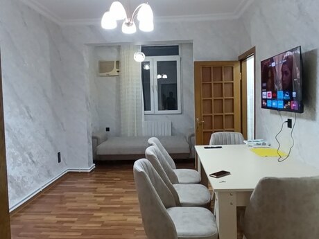 2-room apartment for rent, 70 m², Memar Əcəmi: 150 ₼/mo 3