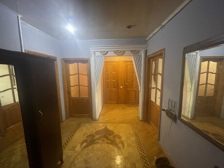 Kirayə 3 otaqlı mənzil, 108 m², Həzi Aslanov: 130 ₼/ay 4