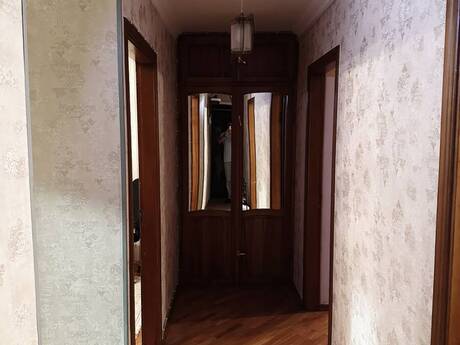 3 rooms · 80 m² · floor 3/5, Neftçilər