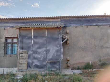 2 otaqlı həyət evi, 72 m², Qala: 32 000 ₼ 3