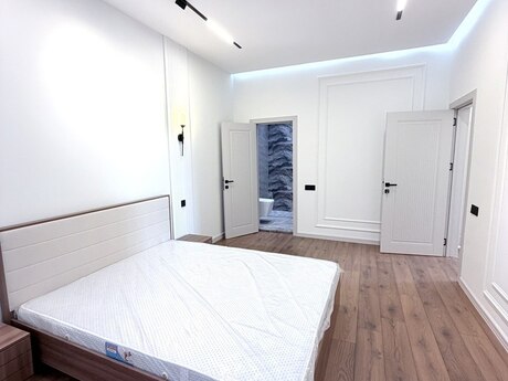 5 otaqlı həyət evi, 220 m², Görədil: 189 000 ₼ 4