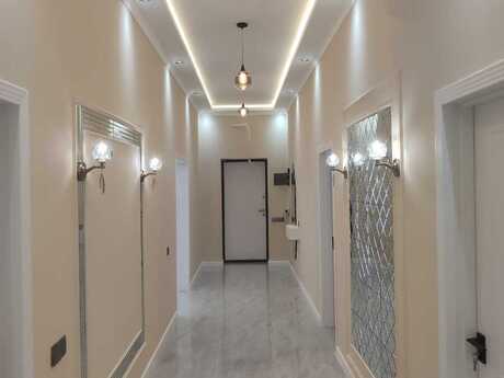 4 otaqlı həyət evi, 160 m², Bakıxanov: 300 000 ₼ 2