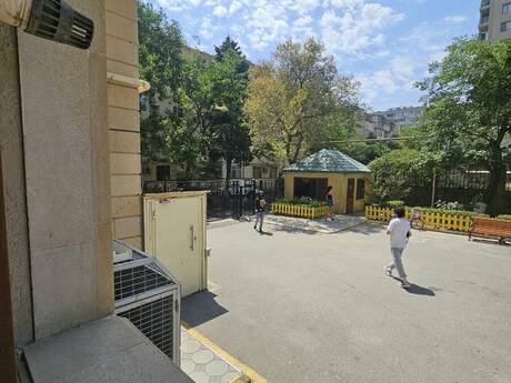 İnşaatçılarda 3 otaqlı yeni tikili mənzil satılır, 77 m², 270 000 AZN, şəkil 3 / 11