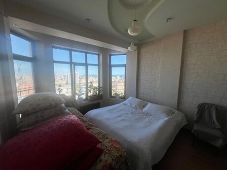 3 rooms · 136 m² · floor 16/22, Melissa Park