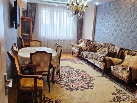 Elan №6417771 - Bakı, Nəriman Nərimanov m., 3 otaqlı, 136 m², 17/20 mərtəbə
