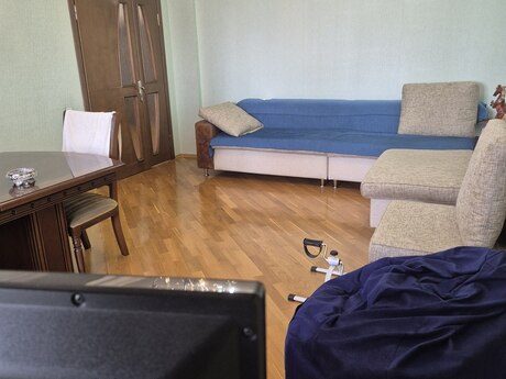 3 otaq · 120 m² · 17/18 mərtəbə, Nəsimi
