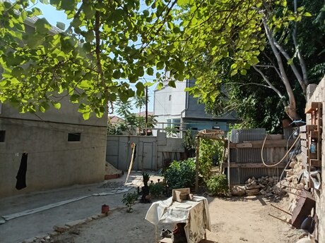 6 otaqlı həyət evi, 200 m², Ağ şəhər: 150 000 ₼ 2