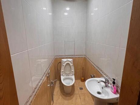 Kirayə 3 otaqlı mənzil, 90 m², Gənclik: 900 ₼/ay 2