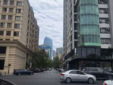 4-комнатная квартира, 256 м², 28 May: 575 000 ₼ 5