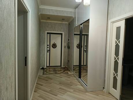 3-комнатная квартира, 128 м², 20 Yanvar: 280 000 ₼ 2