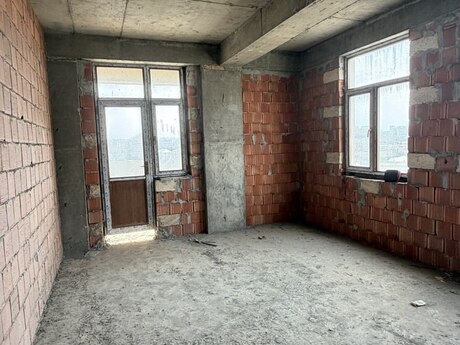 3 otaqlı mənzil, 93,5 m², Bakıxanov: 255 000 ₼ 3