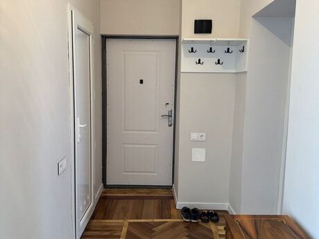 Объявление №6417984 - Баку, м. 28 мая, 2-комн., 55 м², 6/6 этаж