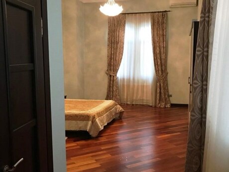 3 otaqlı mənzil, 144 m², Sahil: 440 000 ₼ 3