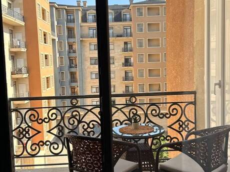 Kirayə 4 otaqlı mənzil, 180 m², Ağ şəhər: 3 500 ₼/ay 4