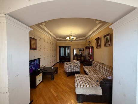 Аренда: 3-комнатная квартира, 100 м², Şah İsmayıl Xətai: 750 ₼/мес 2
